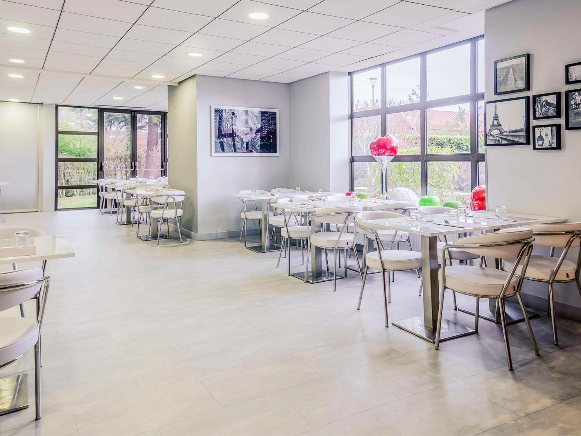 Mercure Cergy Pontoise Centre Экстерьер фото